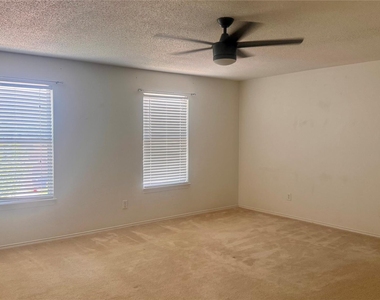 2601 Timberbrook Trail - Photo Thumbnail 9