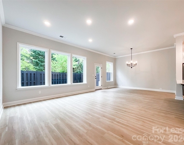 8229 Houser Street - Photo Thumbnail 16