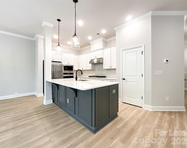 8229 Houser Street - Photo Thumbnail 4