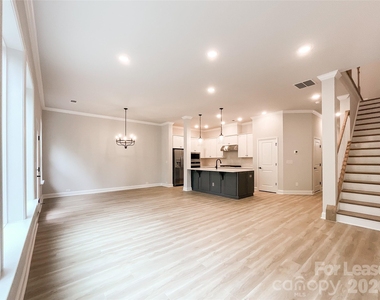 8229 Houser Street - Photo Thumbnail 3