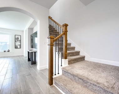 1312 Arrowwood Drive - Photo Thumbnail 26