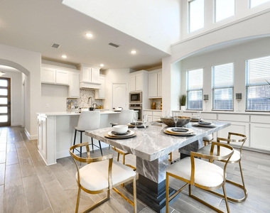 1312 Arrowwood Drive - Photo Thumbnail 9