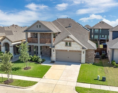 1312 Arrowwood Drive - Photo Thumbnail 37