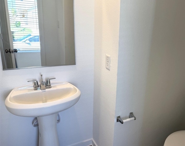 4241 Brumby Road - Photo Thumbnail 3