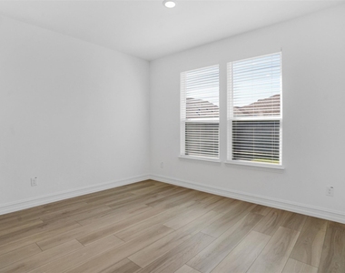 1822 Brindle Street - Photo Thumbnail 20