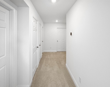 1200 Lancaster Drive - Photo Thumbnail 17