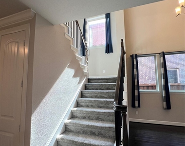 4959 Gleneagle Drive - Photo Thumbnail 9