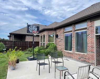 4959 Gleneagle Drive - Photo Thumbnail 38