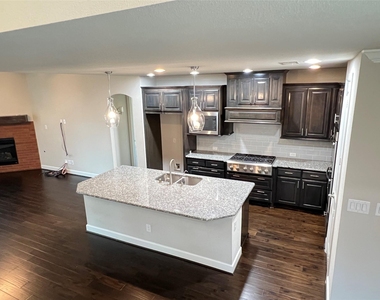 4959 Gleneagle Drive - Photo Thumbnail 29