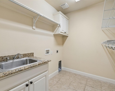 15994 Trail Glen Drive - Photo Thumbnail 15