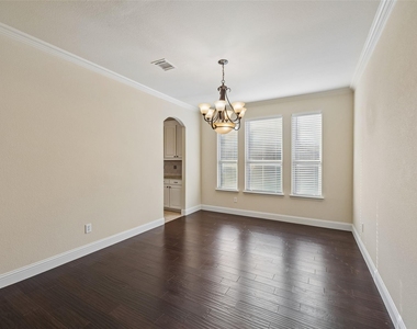 15994 Trail Glen Drive - Photo Thumbnail 12