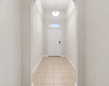 320 Grassland Drive - Photo Thumbnail 2