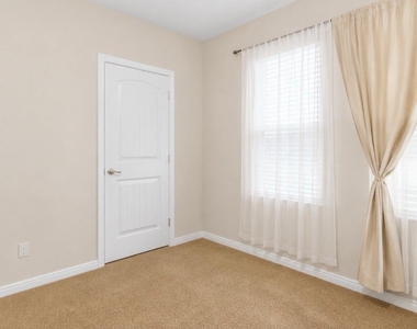 320 Grassland Drive - Photo Thumbnail 22