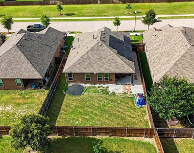 320 Grassland Drive - Photo Thumbnail 24