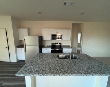 5944 Sahara Drive - Photo Thumbnail 5
