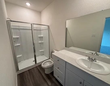 5944 Sahara Drive - Photo Thumbnail 7