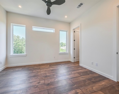2247 Mail Avenue - Photo Thumbnail 21