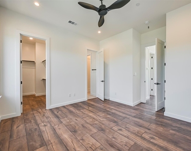 2247 Mail Avenue - Photo Thumbnail 23