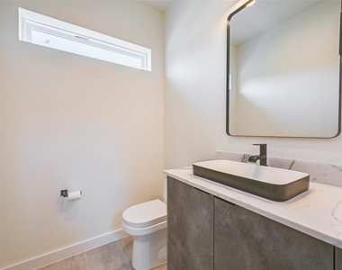 2247 Mail Avenue - Photo Thumbnail 19