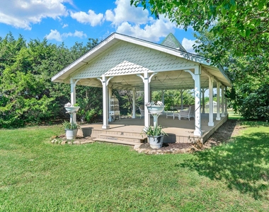 1425-1 Lone Star Road - Photo Thumbnail 26