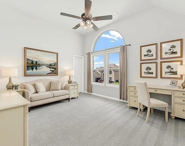 1110 Columbus Lane - Photo Thumbnail 9