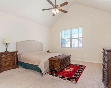 4654c Rhett Lane - Photo Thumbnail 8