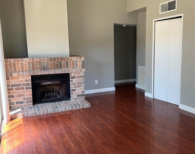 2101 Pennington Drive - Photo Thumbnail 1