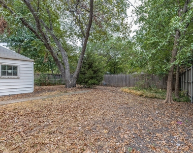 8714 Forest Hills Boulevard - Photo Thumbnail 21