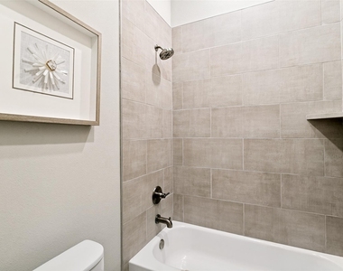 1025 Aledo Ridge Court - Photo Thumbnail 21