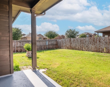 1801 Potrillo Lane - Photo Thumbnail 8