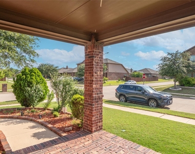 1801 Potrillo Lane - Photo Thumbnail 5