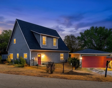 3910 Pocahontas Drive - Photo Thumbnail 1
