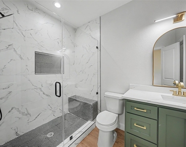 819 Stamp Avenue - Photo Thumbnail 7