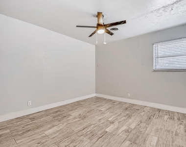 4629 Fawn Drive - Photo Thumbnail 29