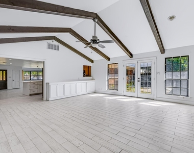 4629 Fawn Drive - Photo Thumbnail 19