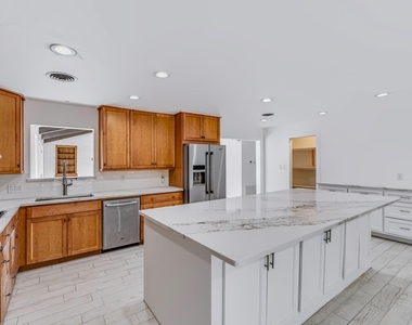 4629 Fawn Drive - Photo Thumbnail 11