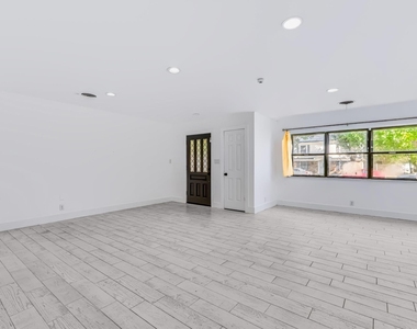 4629 Fawn Drive - Photo Thumbnail 6