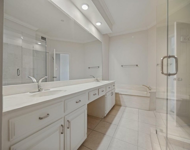 8610 Turtle Creek Boulevard - Photo Thumbnail 11