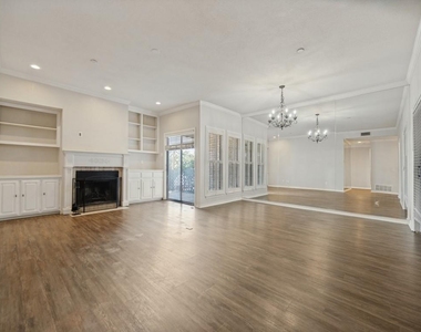 8610 Turtle Creek Boulevard - Photo Thumbnail 1