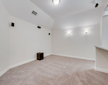 14205 Notting Hill Drive - Photo Thumbnail 13