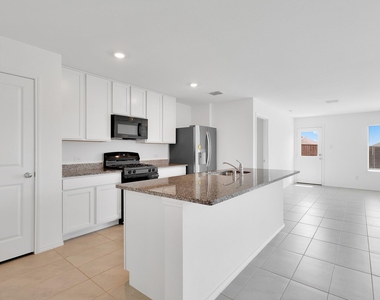 2804 Eppright Drive - Photo Thumbnail 3