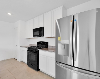 2804 Eppright Drive - Photo Thumbnail 6