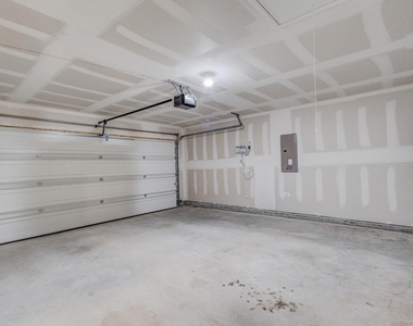2804 Eppright Drive - Photo Thumbnail 22
