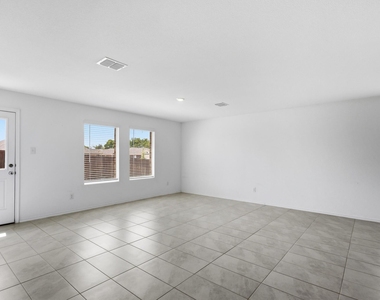 2804 Eppright Drive - Photo Thumbnail 15