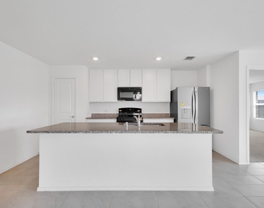 2804 Eppright Drive - Photo Thumbnail 4