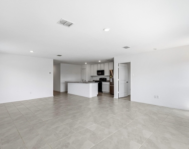 2804 Eppright Drive - Photo Thumbnail 13