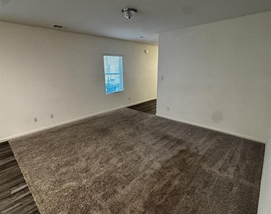 1813 Chapel Hill Road - Photo Thumbnail 2