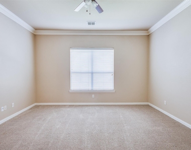 7204 Meredith Court - Photo Thumbnail 20