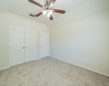 117 Shadybrook Drive - Photo Thumbnail 22