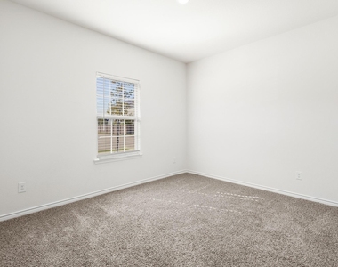 1536 Estivella Drive - Photo Thumbnail 13